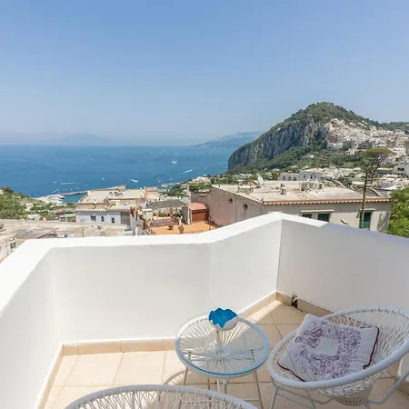 ゲストハウス La Pergola