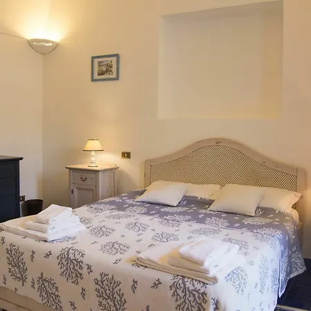 Pensionat La Pergola Capri