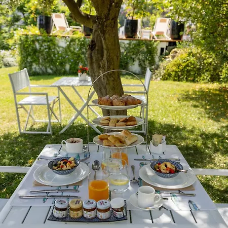 Konukevi La Pergola 2*