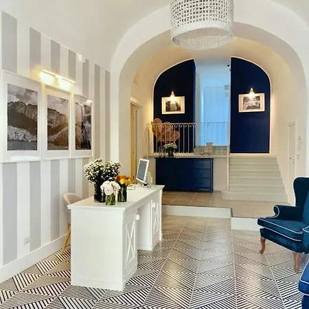 Πανσιόν La Pergola 4*