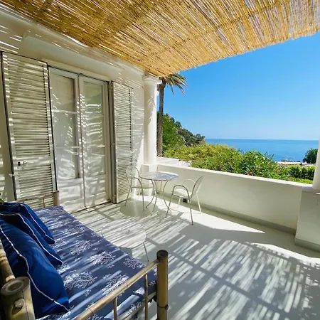 Konukevi La Pergola Capri