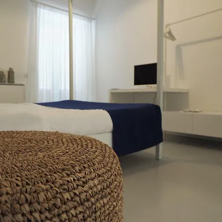 Konukevi La Pergola 4*